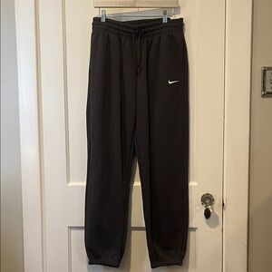 Nike High Rise Joggers